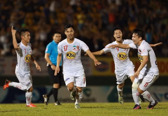 Các cầu thủ HA Gia Lai phải cạnh tranh quyết liệt để có suất đá chính thức ở U23 Việt Nam.