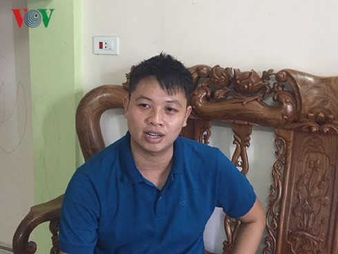  Anh Phùng Giang Sơn trả lời phóng viên báo chí sáng 12/7.