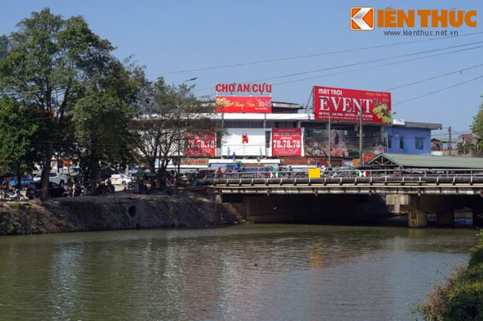 Sông An Cựu là một dòng sông gắn liền với nhiều địa danh lịch sử của Cố đô Huế.