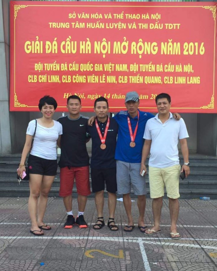 Sau khi trở lại, Huyền Trang thường xuyên có mặt trong những giải đá cầu toàn quốc, nơi đã nuôi dưỡng tình yêu nghề, đam mê và những năm tháng huy hoàng nhất trong sự nghiệp thi đấu của cô. Sau khi trở lại, Huyền Trang thường xuyên có mặt trong những giải đá cầu toàn quốc, nơi đã nuôi dưỡng tình yêu nghề, đam mê và những năm tháng huy hoàng nhất trong sự nghiệp thi đấu của cô.