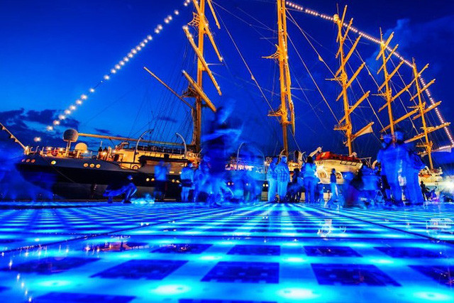 Công trình Pozdrav Suncu của kiến trúc sư Nikola Bašić trên bán đảo Zadar của Croatia.