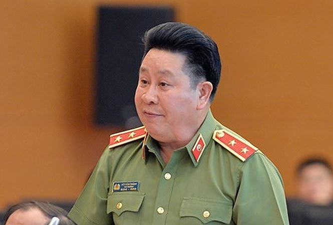 Trung tướng Bùi Văn Thành.