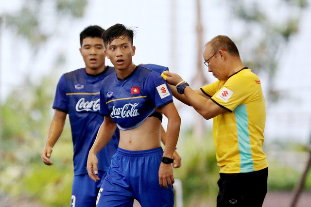 HLV Park Hang Seo sẽ chọn lựa kỹ càng đội hình dự Asiad 2018  HLV Park Hang Seo sẽ chọn lựa kỹ càng đội hình dự Asiad 2018