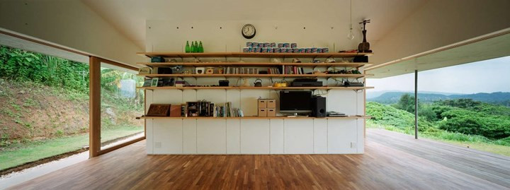  Ngôi nhà chỉ có tổng diện tích vẻn vẹn 70 m2, nhưng nhờ áp dụng nguyên tắc trang trí tối giản nên những người sống trong đó luôn cảm thấy thoải mái và “đủ đầy”.