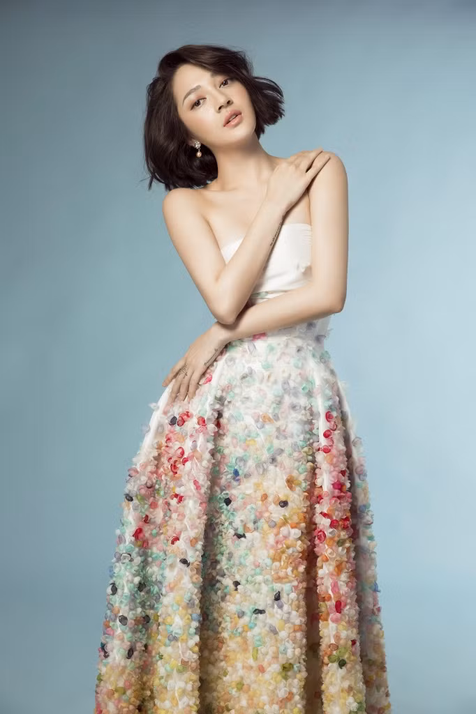 Bảo Anh vừa thông tin chính thức trở thành HLV của chương trình Giọng hát Việt nhí 2018 cùng với Sobin Hoàng Sơn, Vũ Cát Tường.