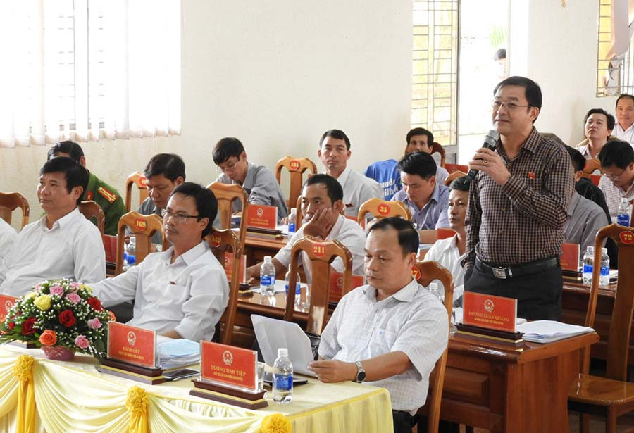  Đại biểu tham gia ý kiến tại Kỳ họp