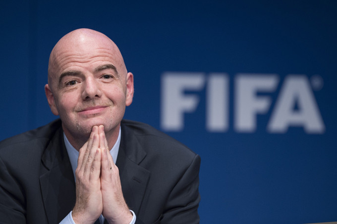 Chủ tịch FIFA, ông Gianni Infantino, hy vọng đội bóng thiếu niên Thái Lan sớm được giải cứu và có thể tới Nga xem chung kết World Cup. Ảnh: IBTime. Chủ tịch FIFA, ông Gianni Infantino, hy vọng đội bóng thiếu niên Thái Lan sớm được giải cứu và có thể tới Nga xem chung kết World Cup. Ảnh: IBTime.