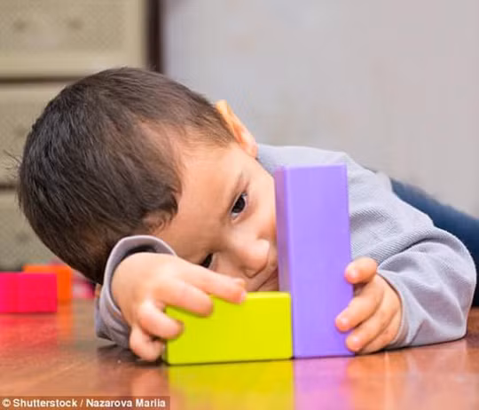  Thuốc trị ung thư đang nghiên cứu bất ngờ chặn được cả các biểu hiện tự kỷ từ giai đoạn bào thai - ảnh: SHUTTERSTOCK