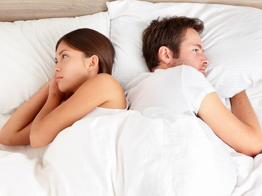 Nhiều nam giới cũng thao thức và cảm thấy chán nản sau khi yêu nếu thiếu đi sự vỗ về, âu yếm - ảnh minh họa từ internet