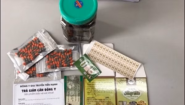 Thuốc giảm cân do 2 đối tượng Bình và Đông sản xuất có chứa chất cấm Thuốc giảm cân do 2 đối tượng Bình và Đông sản xuất có chứa chất cấm