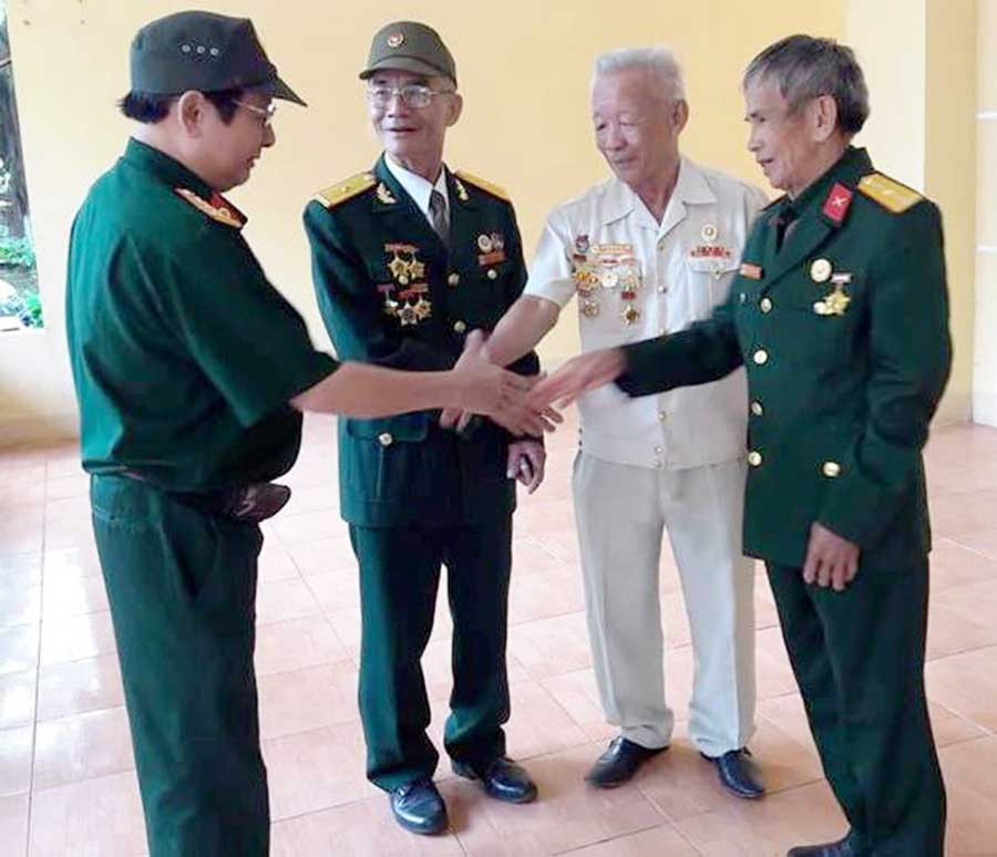  Cựu chiến binh Khe Sanh trong ngày gặp lại. Ảnh: H.T