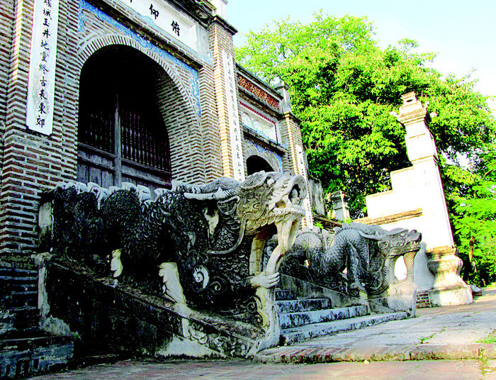 Một góc của di tích Cổ Loa (huyện Đông Anh, Hà Nội). Năm 2013, Cổ Loa được công nhận là di tích quốc gia đặc biệt, có giá trị về lịch sử, kiến trúc nghệ thuật và khảo cổ - Ảnh: NGUYỄN KHÁNH Một góc của di tích Cổ Loa (huyện Đông Anh, Hà Nội). Năm 2013, Cổ Loa được công nhận là di tích quốc gia đặc biệt, có giá trị về lịch sử, kiến trúc nghệ thuật và khảo cổ - Ảnh: NGUYỄN KHÁNH