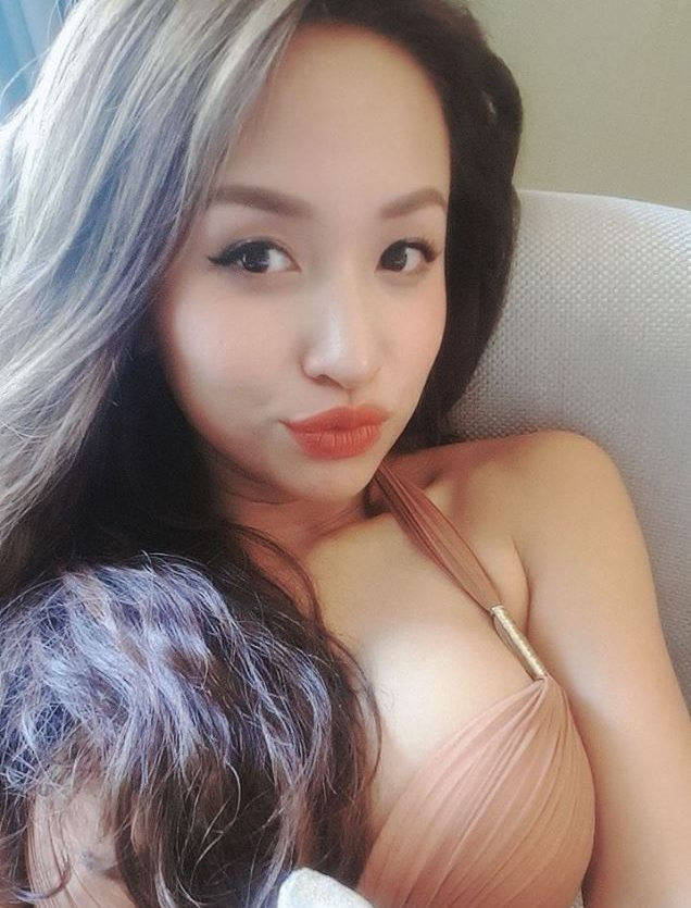  Giờ đây, cô chọn cho mình cuộc sống yên bình khi nuôi dạy con, chuyên tâm vào công việc tại VTV và sự nghiệp kinh doanh riêng.