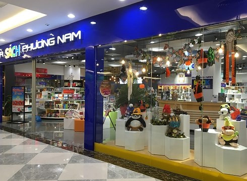 “Chuyện nhà Dr. Thanh” được bán tại hệ thống nhà sách Phương Nam  “Chuyện nhà Dr. Thanh” được bán tại hệ thống nhà sách Phương Nam