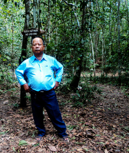 Hướng dẫn viên trong chuyến thăm địa đạo Củ Chi của Nathalia Ramos. Hướng dẫn viên trong chuyến thăm địa đạo Củ Chi của Nathalia Ramos.