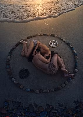  Triển lãm ảnh nude đầu tiên của Hà Nội được cấp phép là một hoạt động 