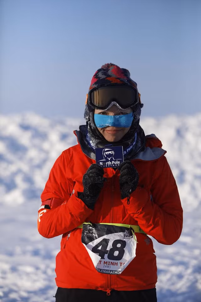  Tăng Nguyệt Minh tự hào là người Việt Nam đầu tiên tham gia cuộc chạy marathon trên Bắc Cực.