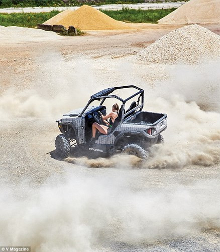 Những bức ảnh đẹp của Gigi Hadid sẽ có trong tạp chí V số 118 xuất bản vào ngày 12-7.