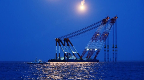  Các nhóm tìm kiếm chạy đua với thời gian tìm người trên phà Sewol