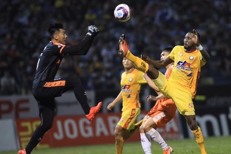 Câu lạc bộ Thanh Hoá tố Samson nói sai sự thật. Ảnh: VPF