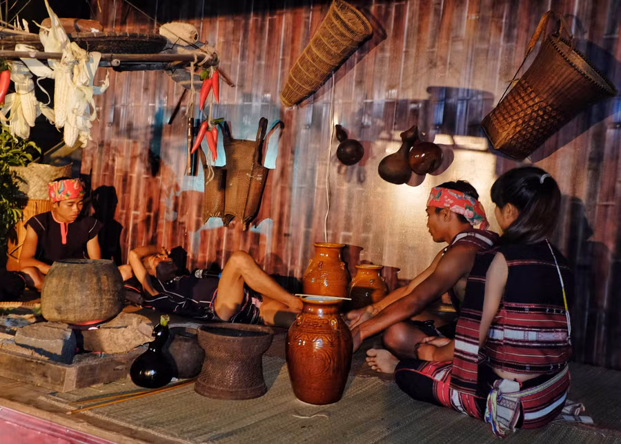 Tái hiện không gian hát kể sử thi của người Bahnar-di sản văn hóa phi vật thể quốc gia