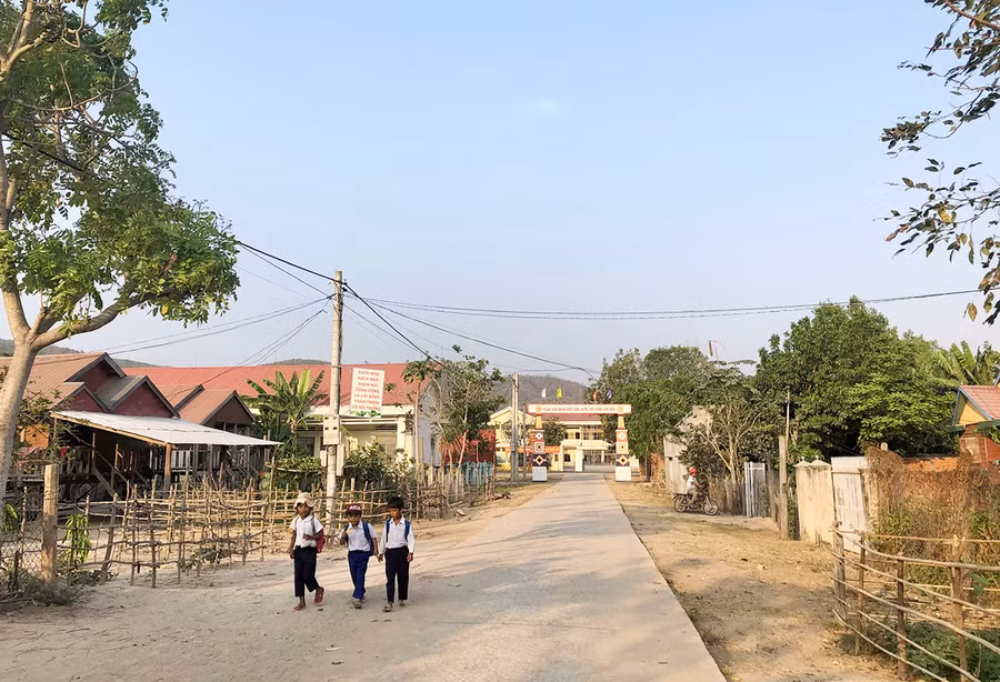  Một góc buôn Ma Rôk (xã Chư Gu, huyện Krông Pa). Ảnh: Lê Nam