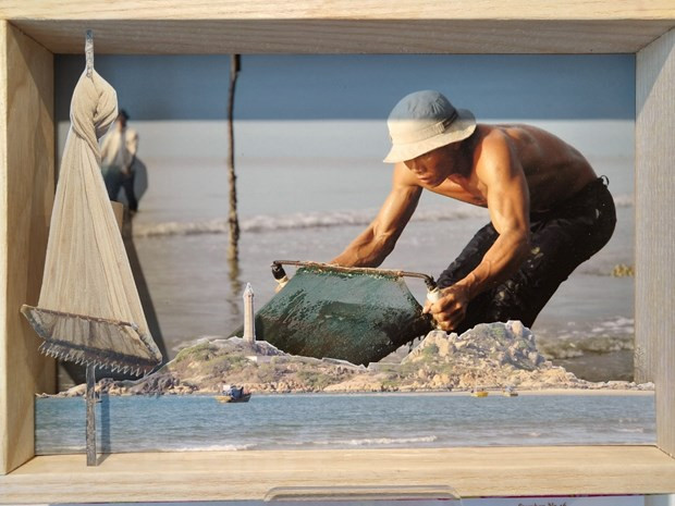 "Tôi đến từ cơn gió, ánh nắng và đại dương." (Ảnh: Minh Thu/Vietnam+)