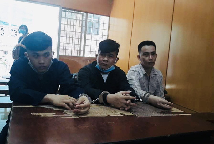 Ba bị cáo tại tòa sơ thẩm Ba bị cáo tại tòa sơ thẩm