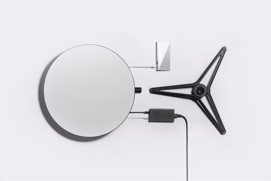 Một bộ kit Starlink có giá 499 USD. Ảnh: SpaceX