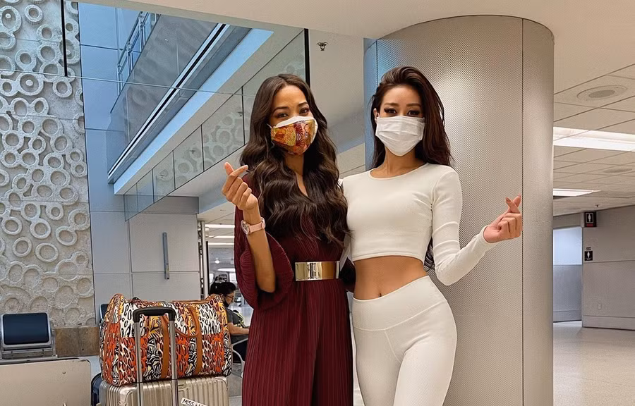 Khánh Vân hội ngộ nhan sắc Nhật Bản. (Ảnh: CTV/Vietnam+)