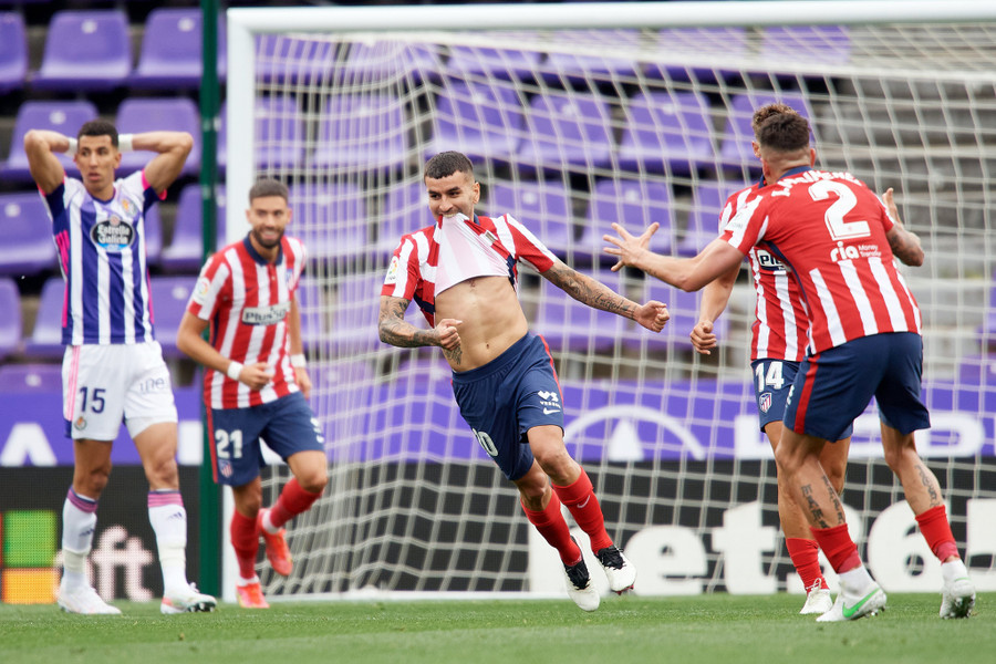 Atletico Madrid đã thể hiện bản lĩnh của nhà vô địch La Liga khi đến đích với 5 trận cuối mùa thắng 4, hòa chỉ 1. Ảnh: AFP