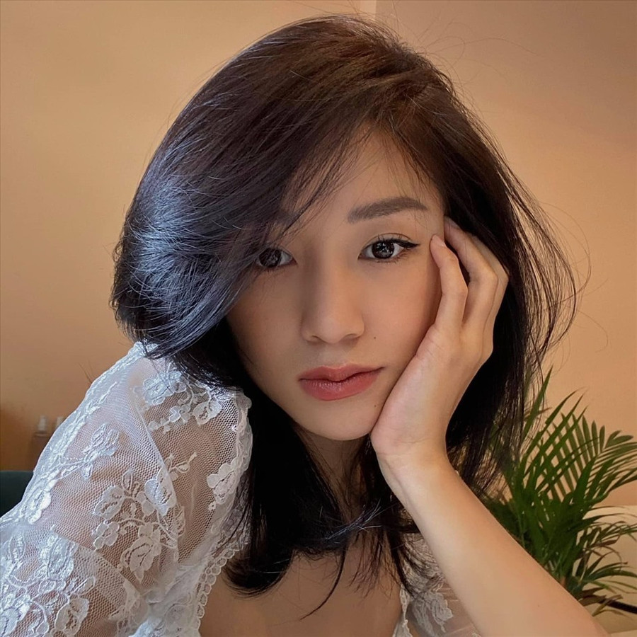 Đường nét trên gương mặt Salim đều cân xứng, hoàn hảo. Ảnh: NVCC.