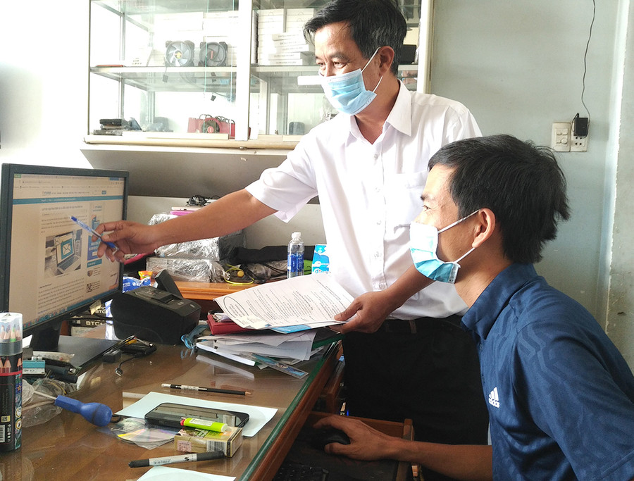  Cơ quan Thuế hiện quản lý gần 23.400 hộ cá nhân kinh doanh trên sổ bộ. Ảnh: Sơn Ca