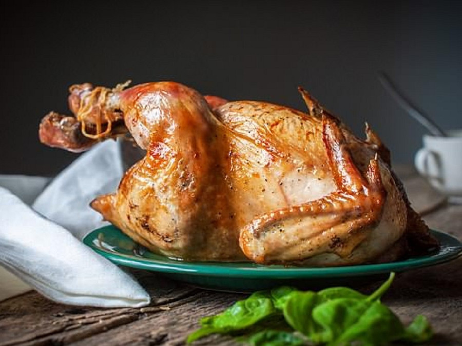 Thịt gà không chỉ giúp tăng cơ mà còn cải thiện tâm trạng. Ảnh: SHUTTERSTOCK