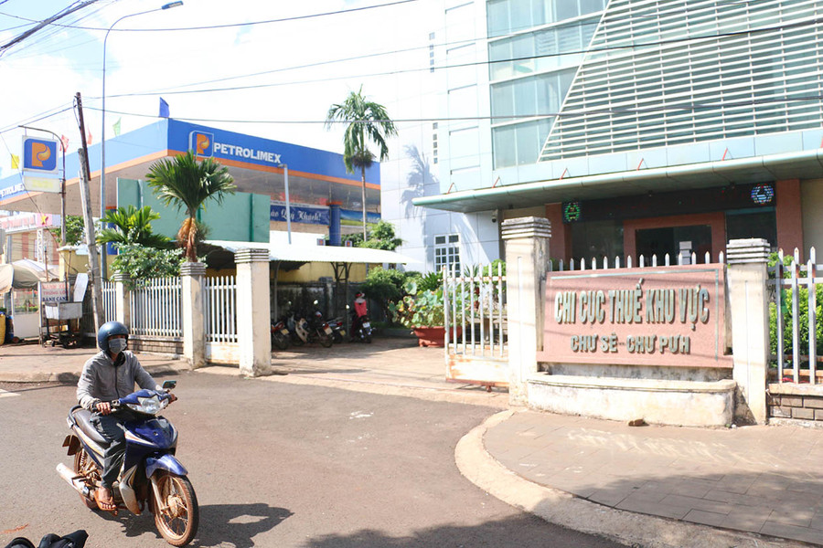 Trụ sở Chi cục Thuế khu vực Chư Sê-Chư Pưh. Ảnh: Quang Tấn Trụ sở Chi cục Thuế khu vực Chư Sê-Chư Pưh. Ảnh: Quang Tấn