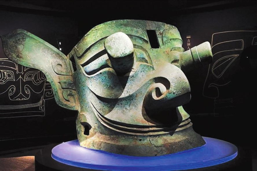 Cổ vật từ di chỉ khảo cổ Trung Quốc Tam Tinh Đôi. Ảnh: Tân Hoa Xã.