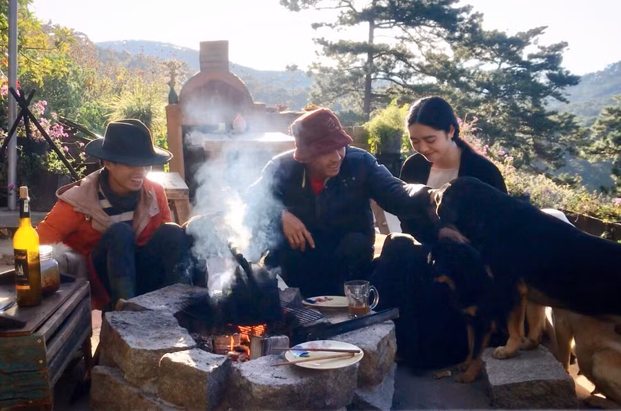Cả 2 chọn bỏ phố lên rừng vì có cùng sở thích yêu Đà Lạt
