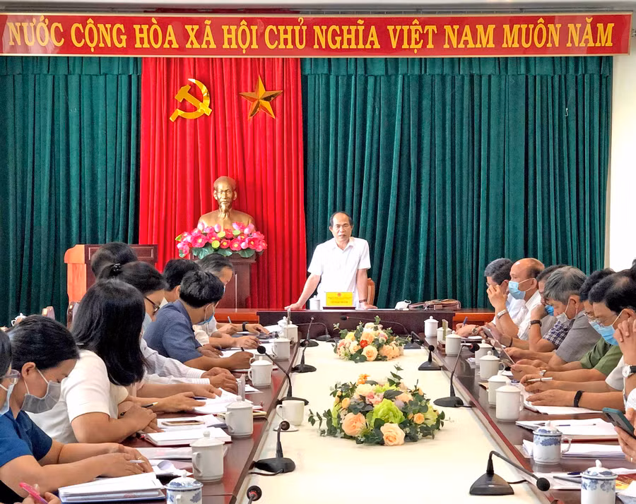 đồng chí Võ Ngọc Thành-Phó Bí thư Tỉnh ủy, Chủ tịch UBND tỉnh, Phó Chủ tịch Ủy ban bầu cử tỉnh phát biểu tại buổi kiểm tra triển khai công tác bầu cử tại thị xã An Khê. Ảnh Lê Hòa