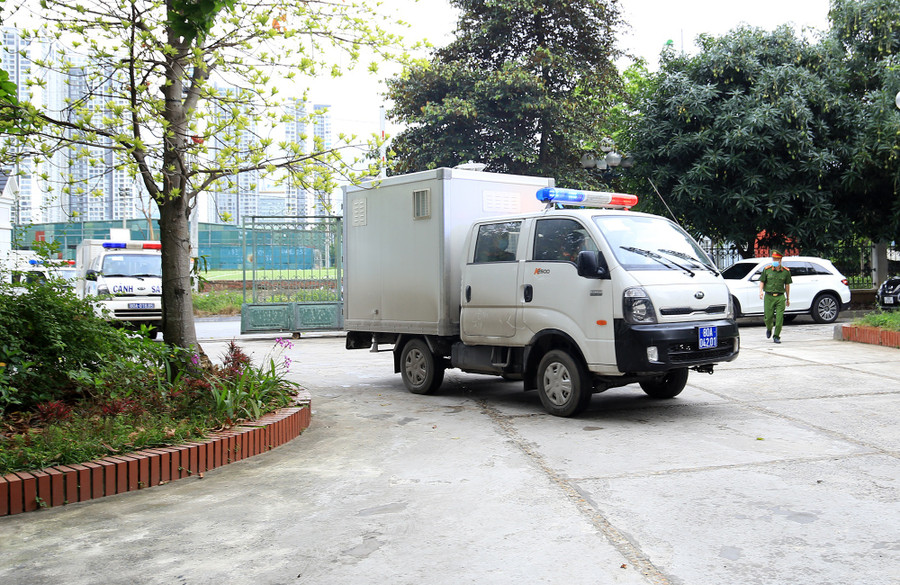Ngày 5.5, TAND TP.Hà Nội mở phiên sơ thẩm, xét xử 15 bị cáo trong vụ án Nhật Cường- Ảnh Trần Cường Ngày 5.5, TAND TP.Hà Nội mở phiên sơ thẩm, xét xử 15 bị cáo trong vụ án Nhật Cường- Ảnh Trần Cường