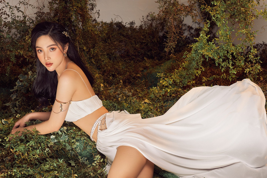 Hiện tại, cô dành thời gian để cải thiện hình thể, trau dồi thêm khả năng ngoại ngữ để phục vụ tốt hơn cho công việc và định hướng của bản thân trong tương lai. ẢNH: NVCC