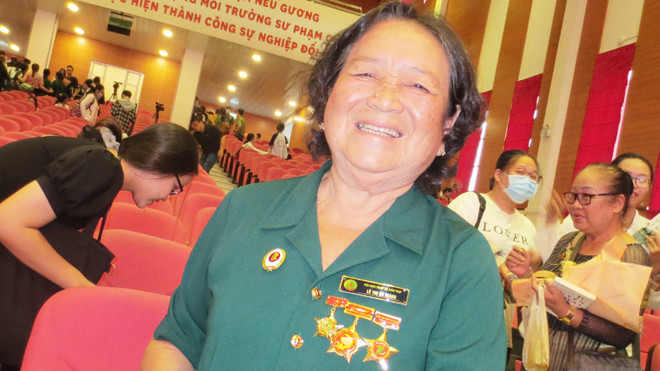 Đại đội trưởng Hòn Đất Lê Thị Út Mãnh tham gia đường 1C khi mới 16 tuổi.