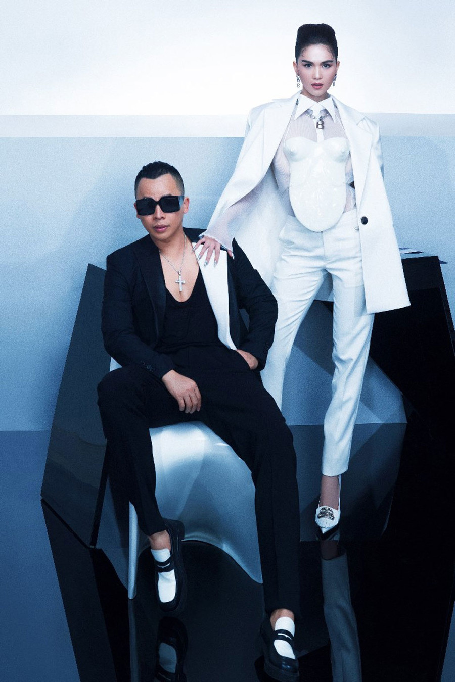 Thời gian gần đây, Ngọc Trinh và Khắc Tiệp thường đồng hành do đang chuẩn bị cho dự án mới chung. ẢNH: FBNV