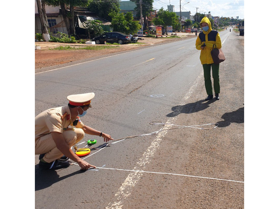 Hiện trường vụ tai nạn. Ảnh: Thanh Nam Hiện trường vụ tai nạn. Ảnh: Thanh Nam