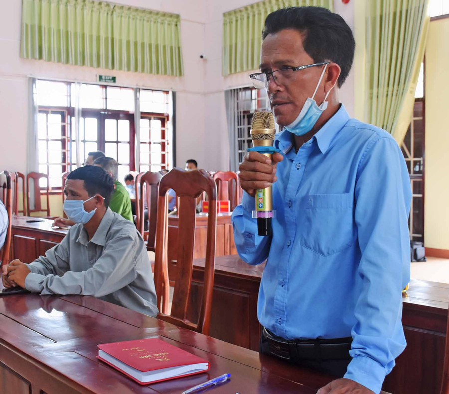 Cử tri Siu Raih (xã Ia Hla, huyện Chư Pưh) Cần có chính sách xét tuyển đối với sinh viên dân tộc thiểu số sau khi tốt nghiệp trung cấp, cao đẳng, đại học để giải quyết việc làm phù hợp-ảnh Phương Duyên