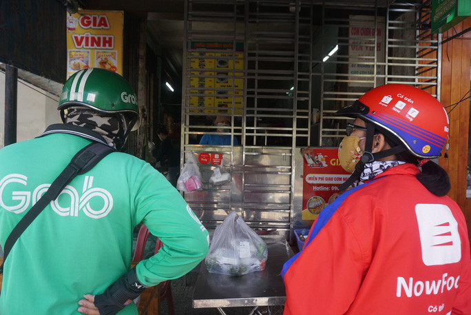 Đà Nẵng cấm hoạt động các loại hình vận tải khách taxi, grab và kể cả các ứng dụng giao hàng công nghệ từ sáng 17-5