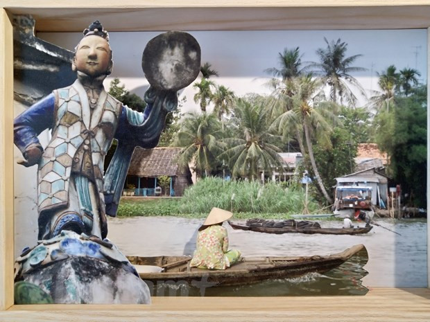 "Tôi đến từ dòng sông lớn mang trong mình sự hài hòa bình dị." (Ảnh: Minh Thu/Vietnam+)