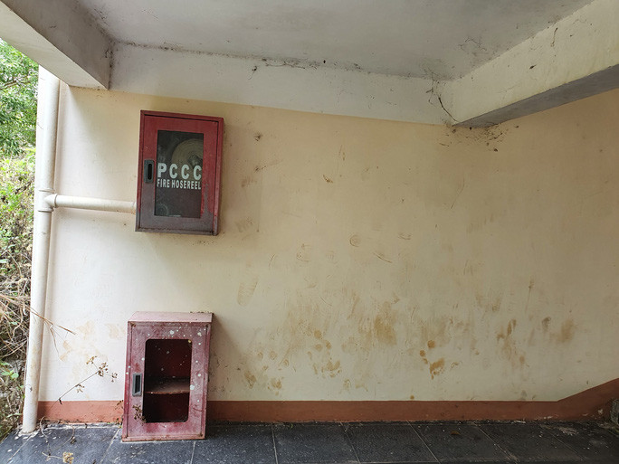 Một số hạng mục xuống cấp, hư hỏng