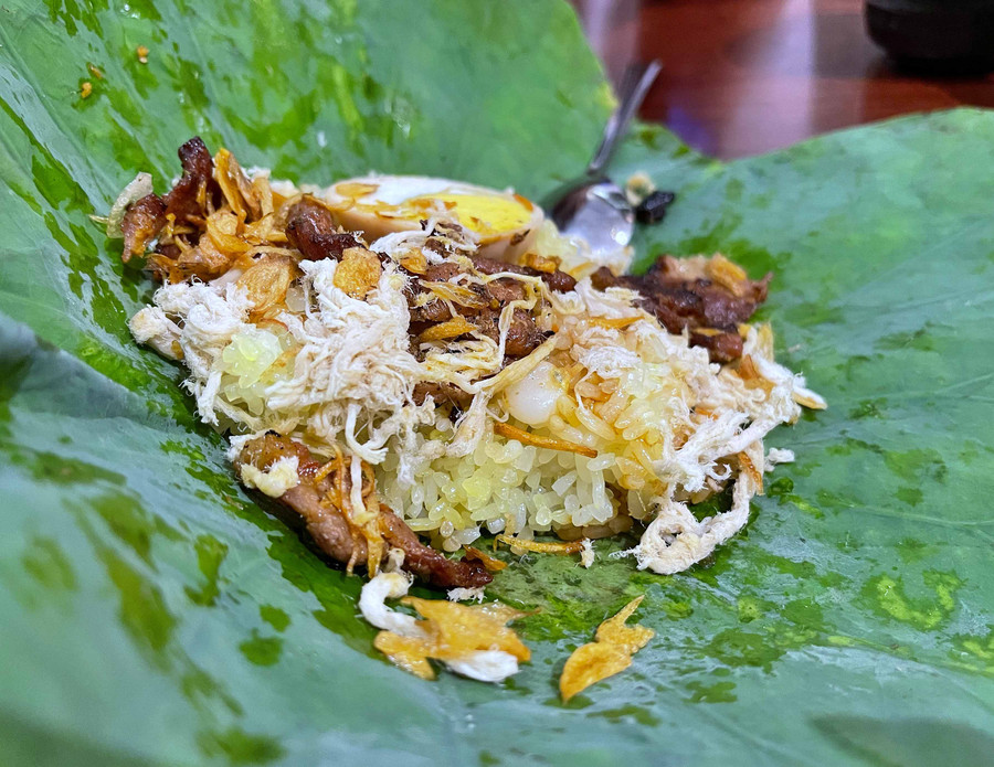 Xôi lá sen. Ảnh: Hồng Ngọc