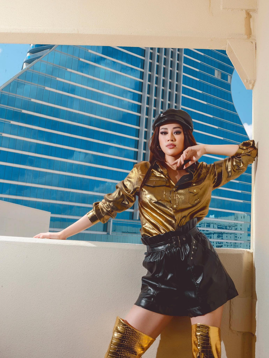 Hoa hậu Khánh Vân bắt đầu các hoạt động tại Miss Universe.