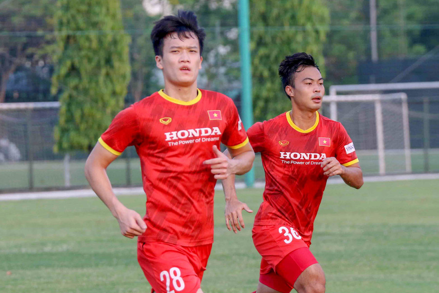 Hoàng Đức (28) đã trở lại tập luyện cùng các đồng đội. Ảnh: VFF Hoàng Đức (28) đã trở lại tập luyện cùng các đồng đội. Ảnh: VFF